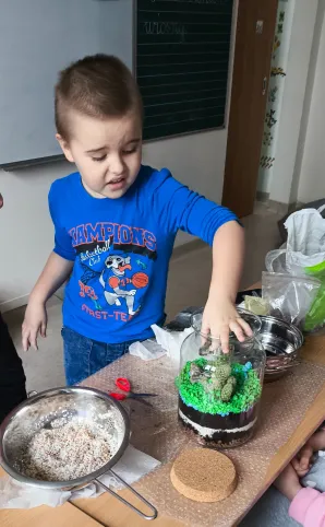 Las w soiku w wykonaniu uczniów klasy 1A