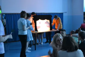 W Krainie Cieni – Warsztaty Teatralne dla Każdego