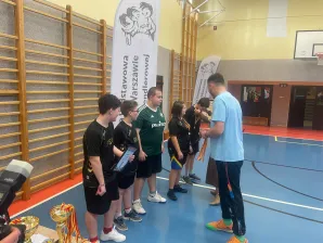 Świąteczny turniej koszykówki