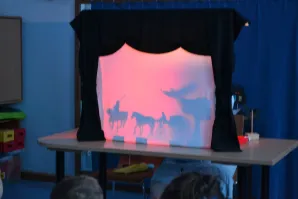 W Krainie Cieni – Warsztaty Teatralne dla Każdego