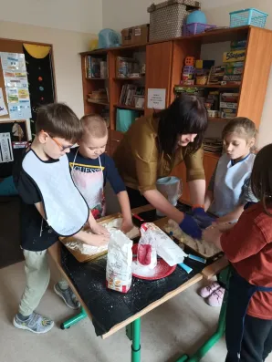 Piątki z eksperymentami w klasie 1a