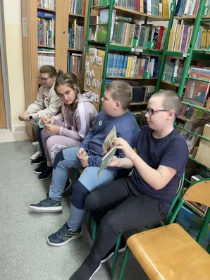 Dzieci - Dzieciom. Czytanie w Bibliotece