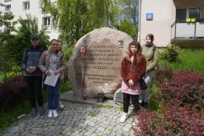 „Polegli niepokonani. Męczeństwo ludności Woli w Powstaniu Warszawskim"