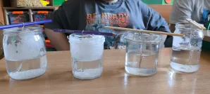 Kolejne piątki z eksperymentami w klasie 1a