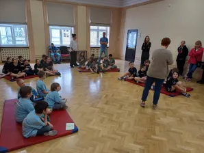 Zawody dla klas 1-3 "W zdrowym ciele zdrowy duch"