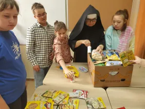 Szkolne Koło Caritas - powodzianom