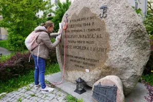 „Polegli niepokonani. Męczeństwo ludności Woli w Powstaniu Warszawskim"