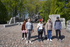 „Polegli niepokonani. Męczeństwo ludności Woli w Powstaniu Warszawskim"