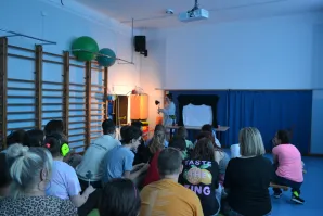 W Krainie Cieni – Warsztaty Teatralne dla Każdego