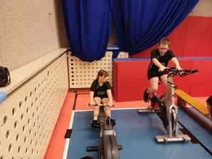 Zawody dla klas 1-3 "W zdrowym ciele zdrowy duch"