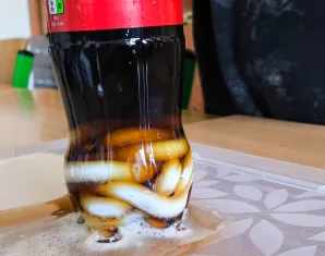 Kolejne piątki z eksperymentami w klasie 1a