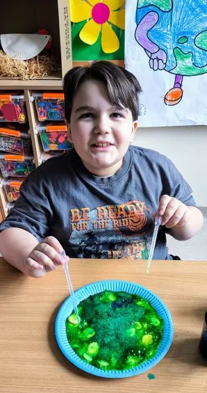 Kolejne piątki z eksperymentami w klasie 1a