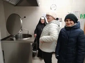 Zbiórka ciepłych rzeczy.