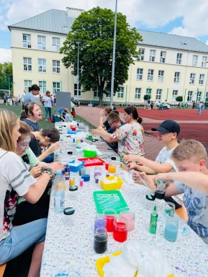 Festyn z okazji Dnia Dziecka