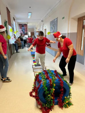 Tor przeszkód na cztery pory roku