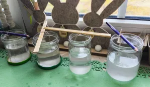 Kolejne piątki z eksperymentami w klasie 1a